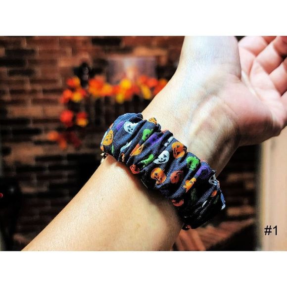Spooky Halloween Pumpkin Scrunchies Watch Band for Fitbit Versa 3 - Picture 1 of 5